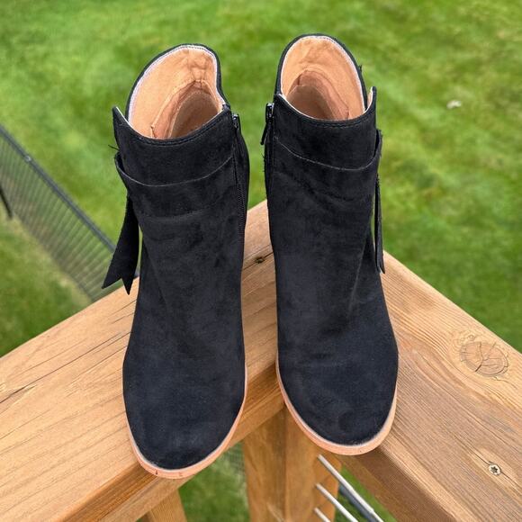 Free People x Faryl Robin size 8 Alameda Black Vegan Suede Wood Heel Booties - Picture 3 of 13